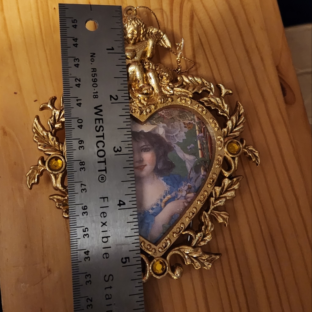 Vintage picture frames ornaments - Picture 7 of 8